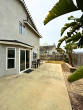 1345 Marigold Way in Lompoc, CA - Building Photo - Building Photo