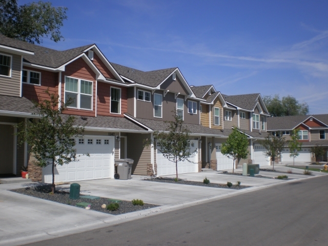 Barberry Estates in Nampa, ID - Foto de edificio - Building Photo