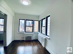 BEEKMAN PLACE in New York, NY - Building Photo - Building Photo