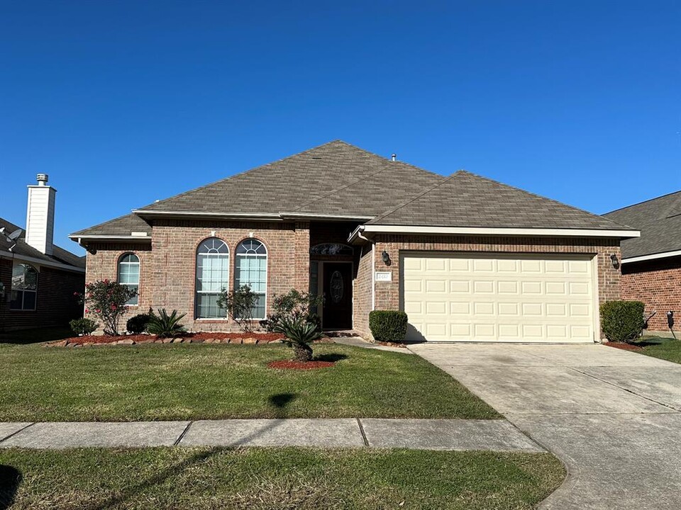 2410 Green Fern Ct in Spring, TX - Building Photo