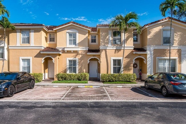 3169 SW 129th Terrace in Miramar, FL - Building Photo - Building Photo