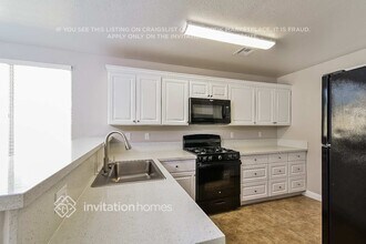 5357 Jose Ernesto St in North Las Vegas, NV - Building Photo - Building Photo