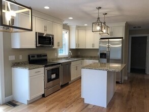 18 Grace St in Middleboro, MA - Building Photo - Building Photo