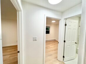 303 Broadway-Unit -C4 in Lynn, MA - Building Photo - Building Photo