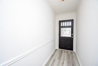 154 Squires Bend in Stafford, TX - Building Photo - Building Photo