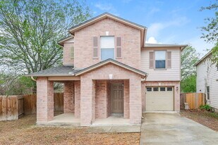 6734 Benke Farm in San Antonio, TX - Building Photo