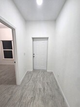 444 Genoa Ave S in Lehigh Acres, FL - Building Photo - Building Photo