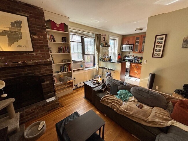 288 Cambridge St, Unit 8 in Boston, MA - Building Photo - Building Photo