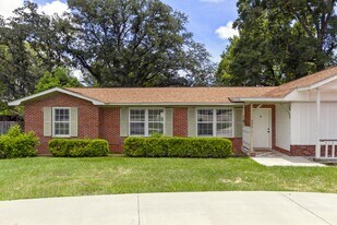 4300 N 9th Ave, Unit A in Pensacola, FL - Building Photo