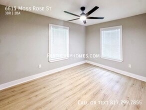 6615 Moss Rose St in Houston, TX - Building Photo - Building Photo