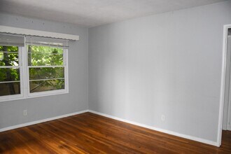 404 E Everett Pl in Orange, CA - Building Photo - Building Photo