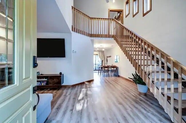 property at 6011 South Ct