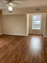 4938 Penn St in Philadelphia, PA - Building Photo - Building Photo