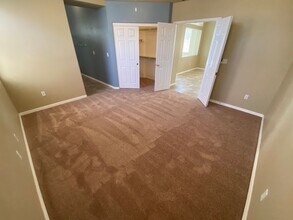 8317 Donatello Ct in Las Vegas, NV - Building Photo - Building Photo
