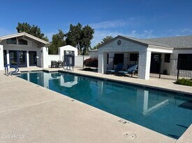 1444 N Recker Rd in Mesa, AZ - Building Photo