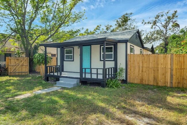 property at 8308 N Mulberry St