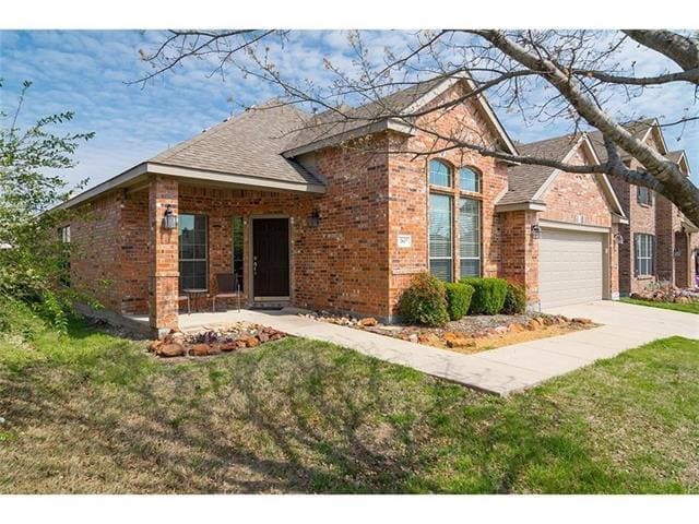 2617 Independence Dr in Melissa, TX - Building Photo