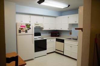 761 E 820 N, Unit Stonebridge #221 in Provo, UT - Building Photo - Building Photo