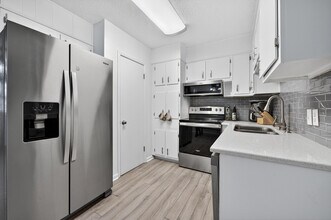 313 Brackin St in Crestview, FL - Building Photo - Building Photo