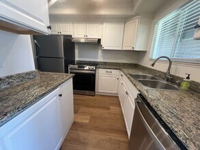 6850 Heath Ct in Pleasanton, CA - Building Photo - Building Photo