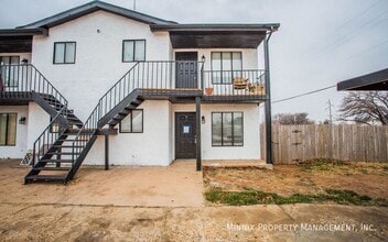 7402 Waco Ave in Lubbock, TX - Building Photo - Building Photo