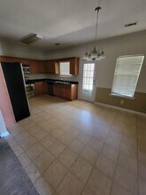 408 Buckboard Ln in Locust Grove, GA - Building Photo - Building Photo