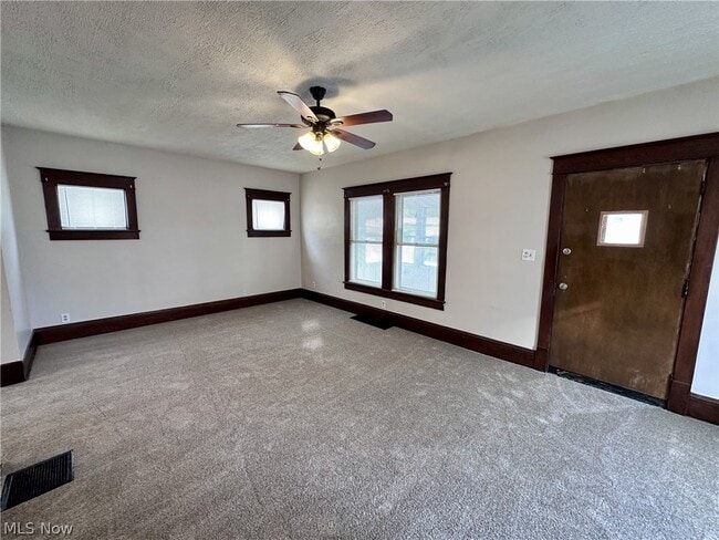 2172 12th St SW in Akron, OH - Building Photo - Building Photo