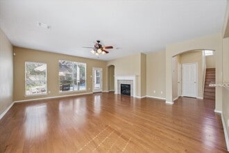 19010 Country Square Dr in Houston, TX - Building Photo - Building Photo