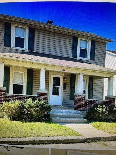 property at 423 S 2nd St