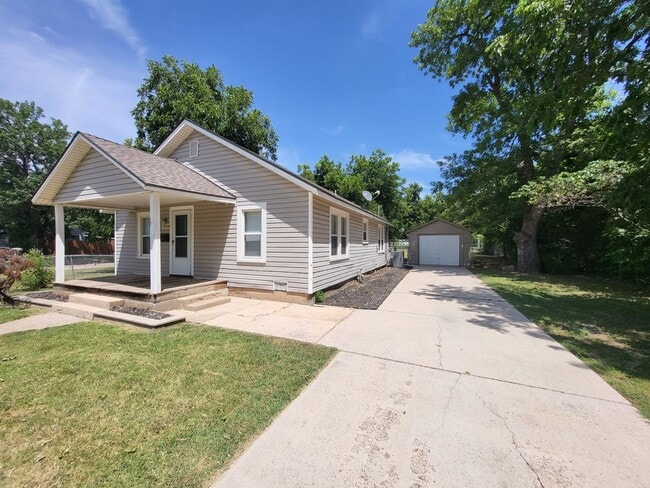 528 North Blvd in Edmond, OK - Building Photo - Building Photo