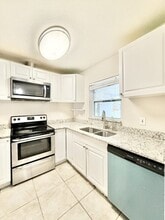 2625 FL-590 in Clearwater, FL - Foto de edificio - Building Photo
