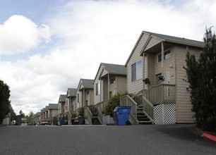 Park Crest Townhomes in Vancouver, WA - Foto de edificio - Building Photo