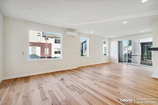 508 237th St SE in Bothell, WA - Building Photo