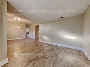 3169 Floral Way E in Apopka, FL - Foto de edificio - Building Photo