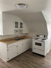 7203 Buffalo Ave in Niagara Falls, NY - Building Photo - Building Photo