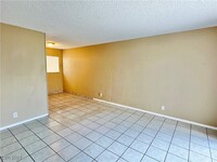 3330 Cambridge St in Las Vegas, NV - Building Photo - Building Photo