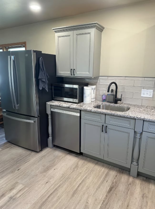 1514 S Western Ave, Unit 1514 S Western Avenue in Sioux Falls, SD - Building Photo - Building Photo