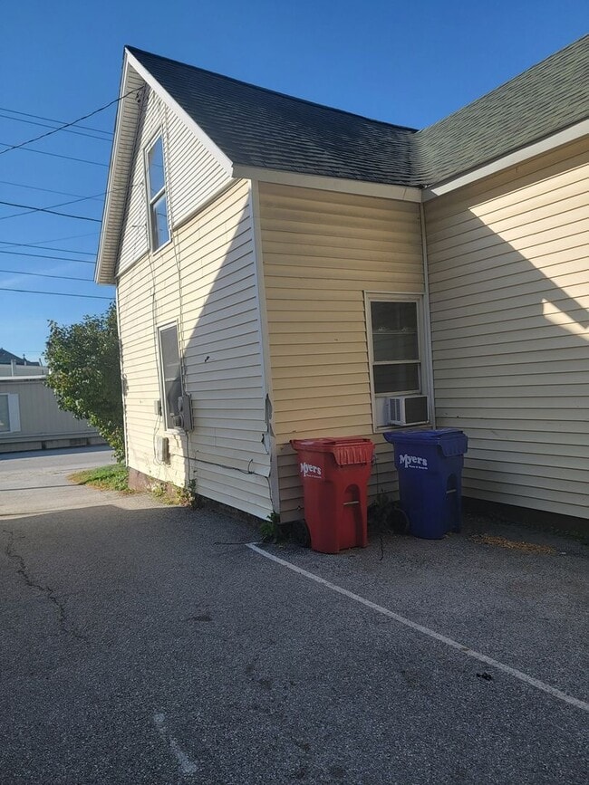 39 Hudson St in St. Albans, VT - Building Photo - Building Photo