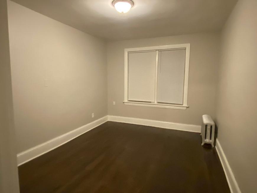 1340 W 82nd St in Chicago, IL - Building Photo