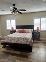 985 Flapjack Dr in Henderson, NV - Building Photo