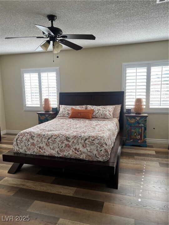 985 Flapjack Dr in Henderson, NV - Building Photo