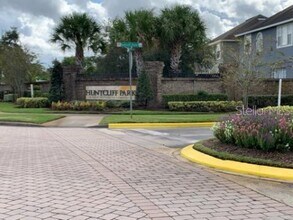 14509 Huntcliff Park Way in Orlando, FL - Building Photo - Building Photo