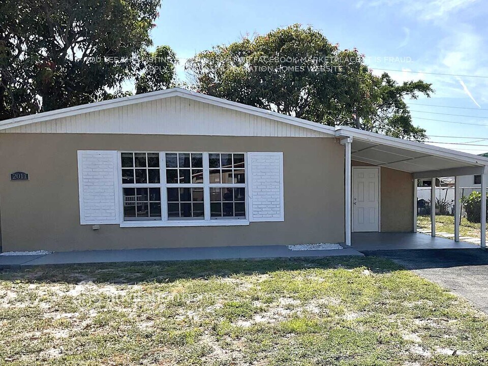 2011 NW 5th Terrace in Pompano Beach, FL - Building Photo