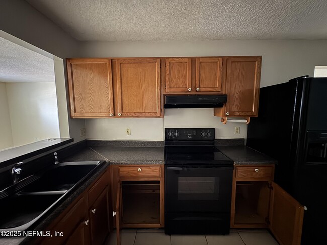 4078 Laurelwood Dr in Jacksonville, FL - Building Photo - Building Photo