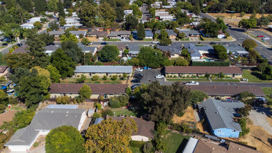 4301-4307 Pasadena Ave in Sacramento, CA - Building Photo - Building Photo