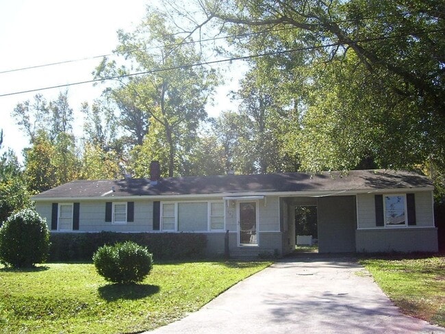 property at 122 Chadwick Ave