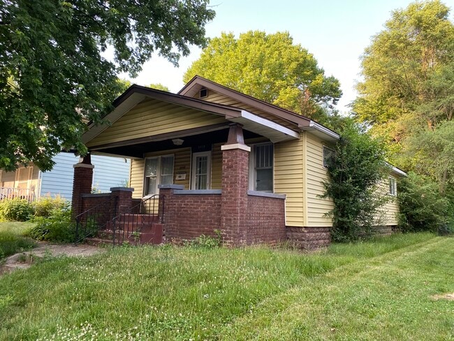 property at 1110 Clover St