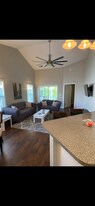 124 Westhaven Dr, Unit 3E in Myrtle Beach, SC - Building Photo