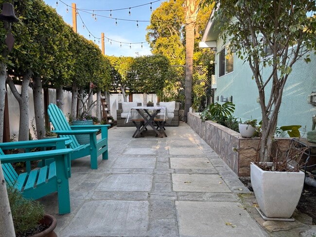 538 Brooks Ave, Unit 3