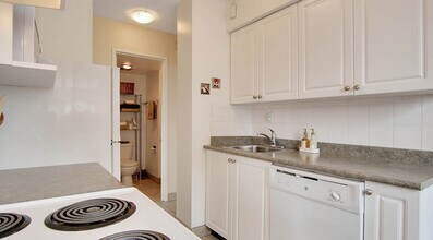 Ilikai in Vancouver, BC - Building Photo - Building Photo